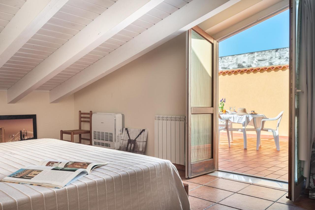 Ferienwohnung Balconies D'Orlando Capo dʼOrlando Exterior foto